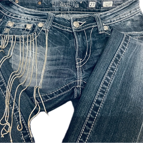 •••••• Miss Me Size 27 VINTAGE Boot cut********* - Picture 1 of 4